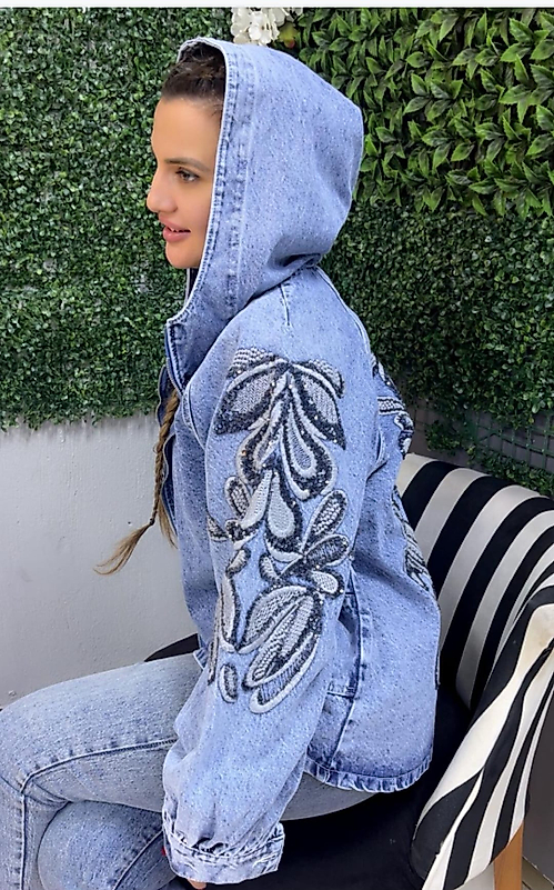 Nakışlı Pullu Salaş Kot Ceket Mavi