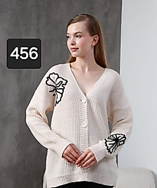 Çiçek İşlemeli Ekru Triko Hırka